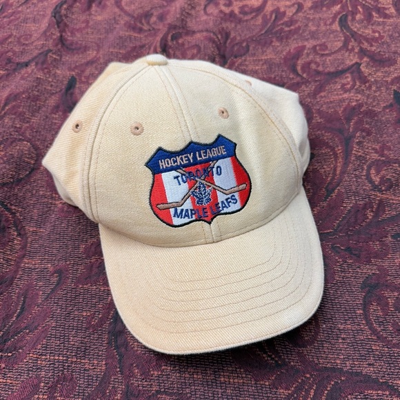 90s Toronto Maple Leafs Dad Hat - Picture 1 of 3